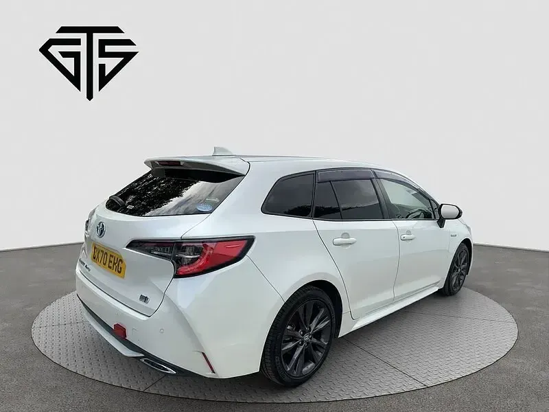 Used Toyota Corolla Hybrid 2026 White Estate