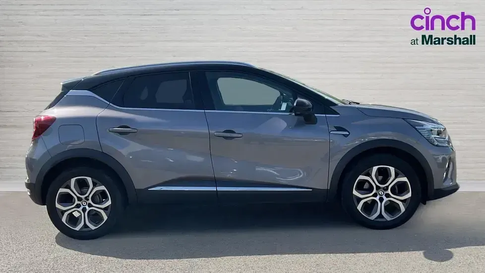 Used Renault Captur Techno 91 HP (66 kW) 2024 Grey SUV