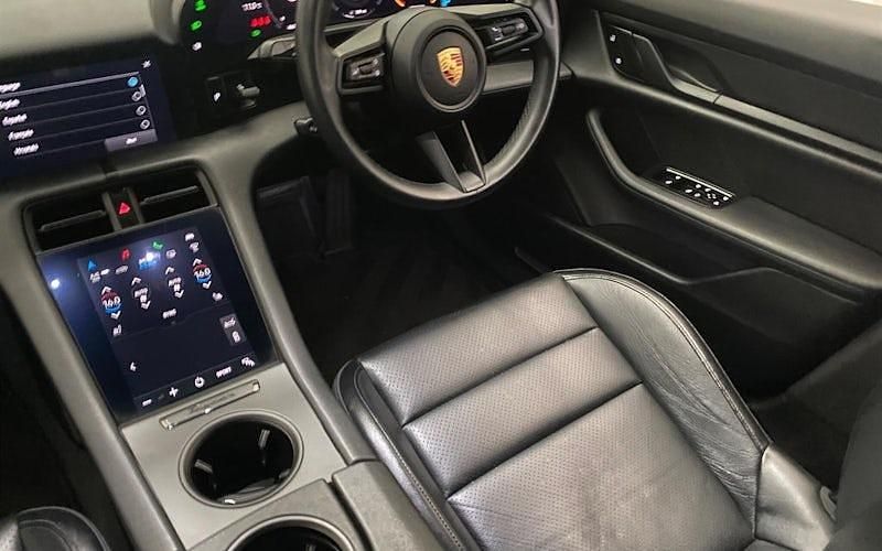 Used Porsche Taycan Cross Turismo 419 kW (571 HP) 2022 Blue Estate