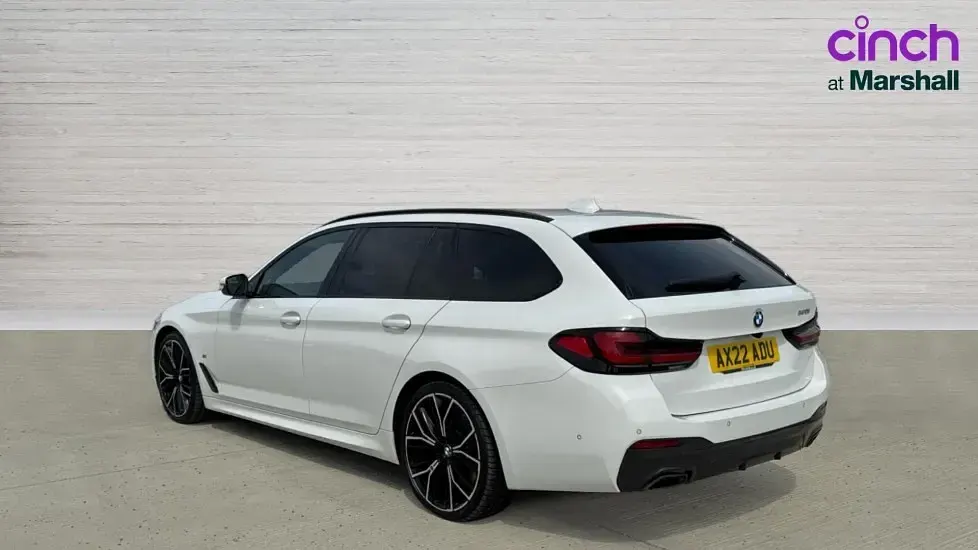 Used BMW 520 M Sport 184 HP (135 kW) 2022 White Sedan