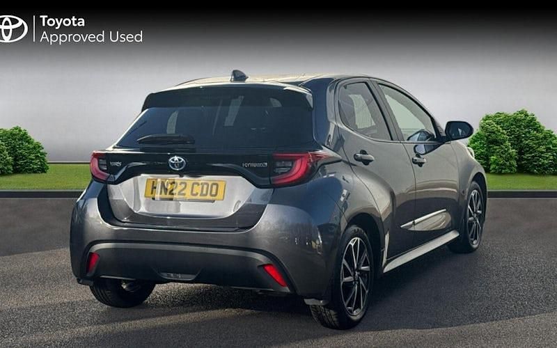 Used Toyota Yaris Hybrid Design 116 HP (85 kW) 2026 Hatchback