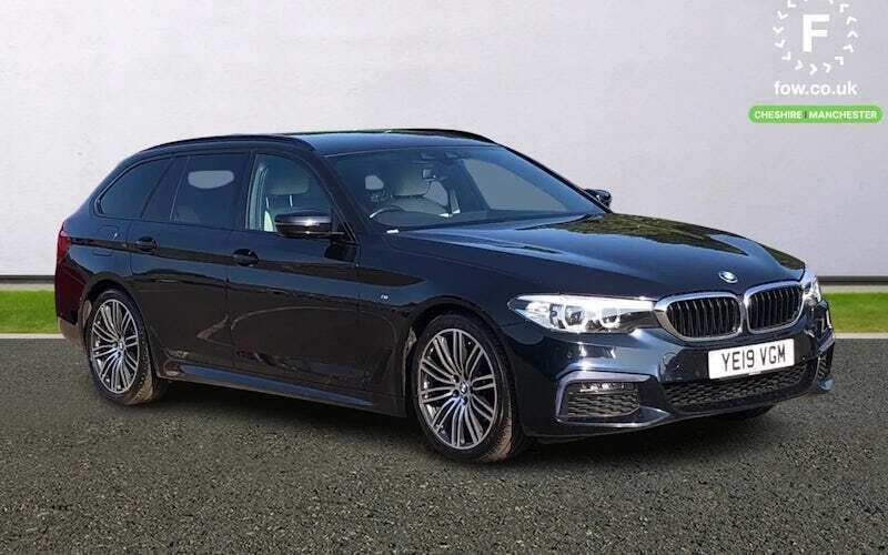 Black Used 2019 BMW 520 M Sport Estate | £21,599 (Fair price) - Image 1/4