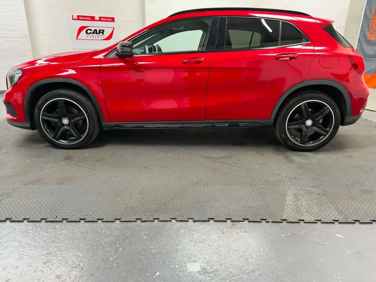 Used Mercedes GLA220 AMG line 177 HP (130 kW) 2016 Red SUV