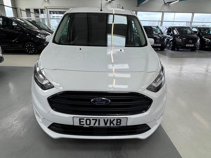 Used Ford Transit Connect Limited 120 HP (88 kW) 2021 White MPV