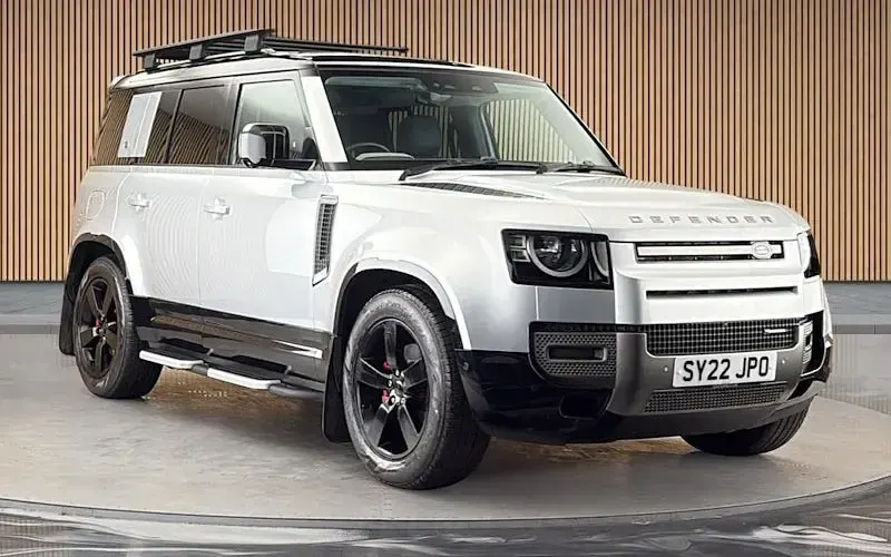Used Land Rover Defender Dynamic 249 HP (183 kW) 2022 SUV