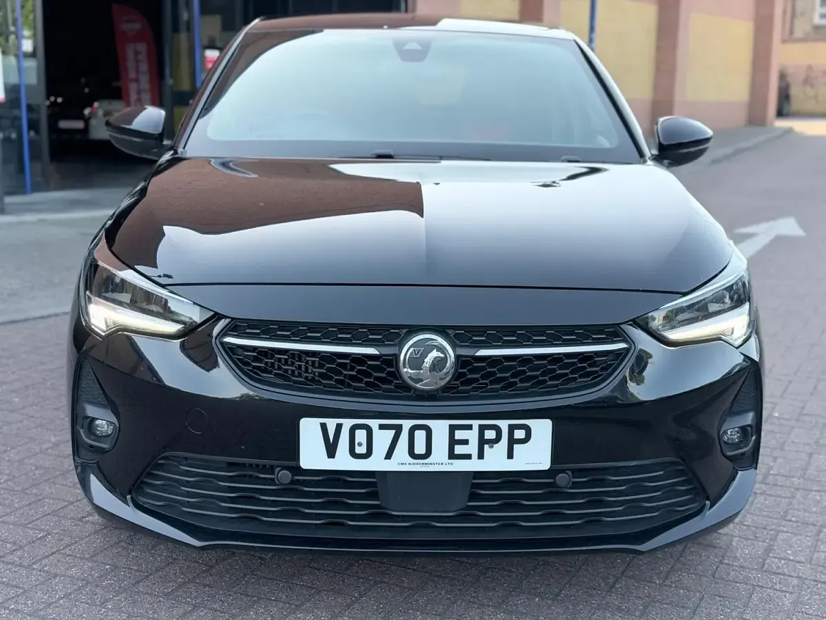 Used Vauxhall Corsa SRi 130 HP (95 kW) 2021 Black Hatchback