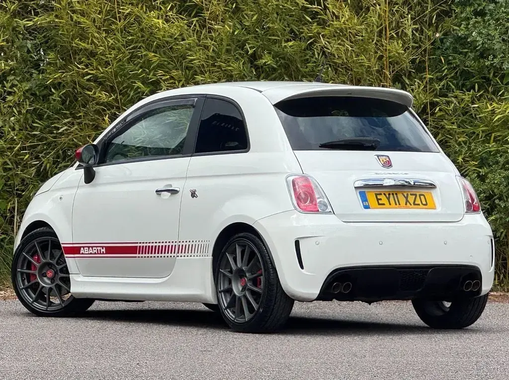 Used Abarth 500 135 HP (99 kW) 2011 White Hatchback
