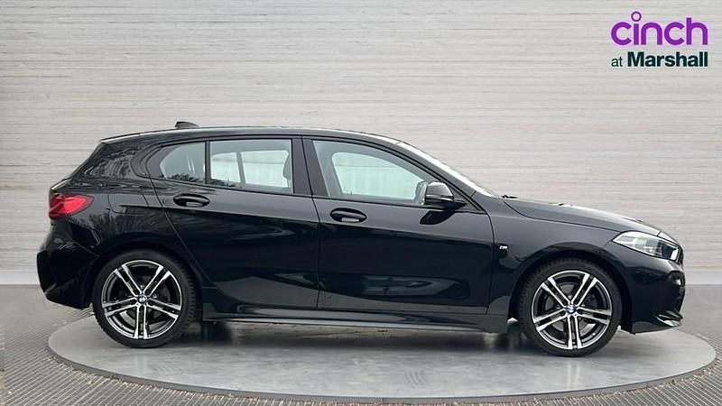 Used BMW 118 M Sport 136 HP (100 kW) 2023 Black Hatchback