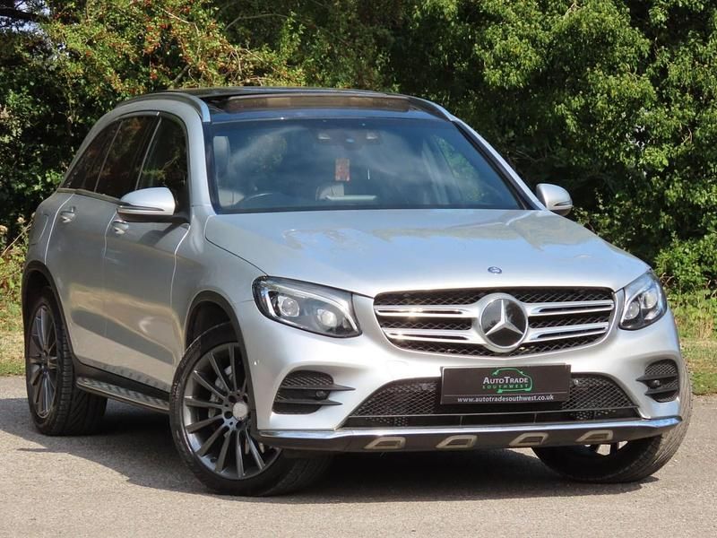 Used Mercedes GLC250 AMG line 2015 Silver Estate