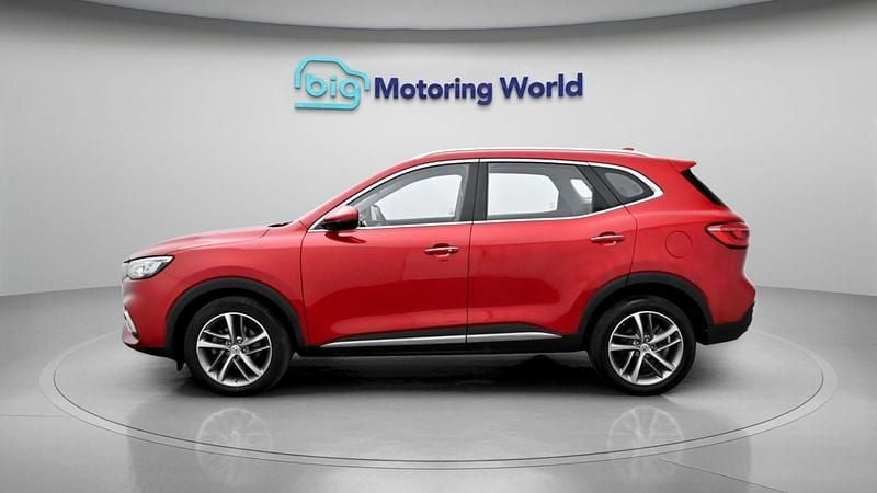 Used MG HS Excite 162 HP (119 kW) 2022 Red SUV