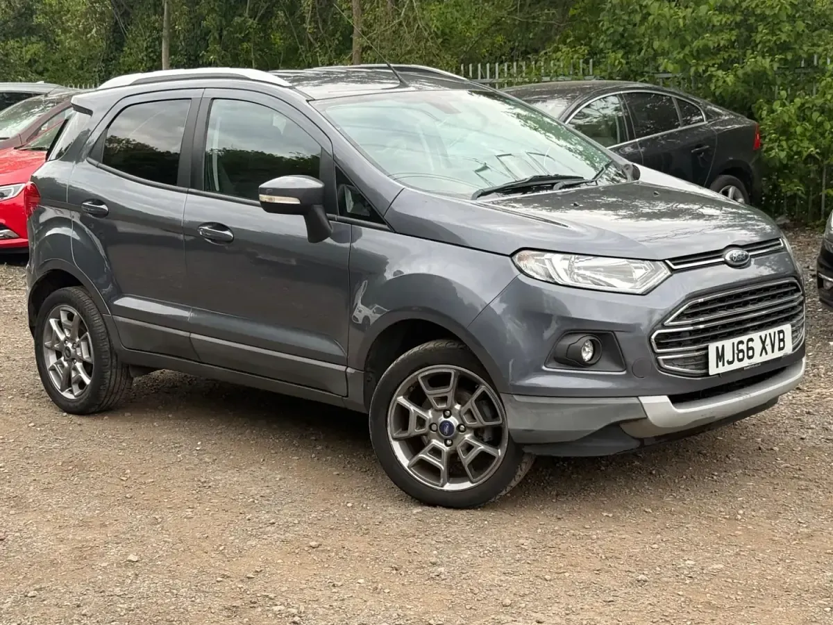 Usado Ford Ecosport Titanium 112 HP (82 kW) 2016 Cinzento SUV