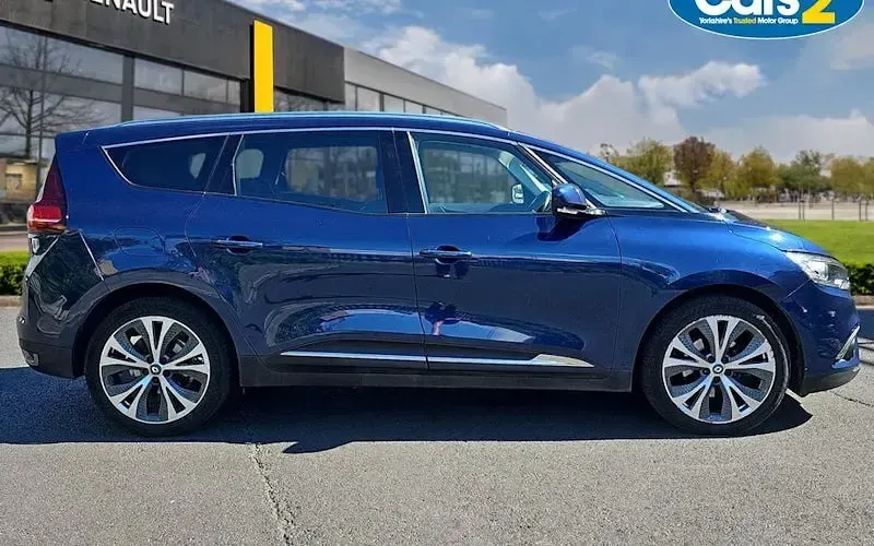 Used Renault Scenic E-Tech Dynamique 110 HP (80 kW) 2017 Blue  MPV