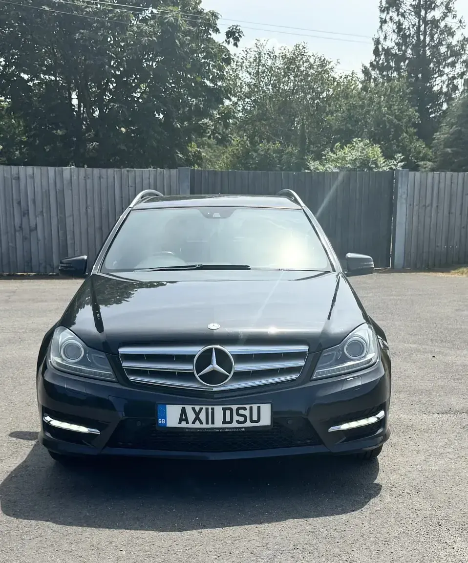 Used Mercedes C180 2011 Black Estate