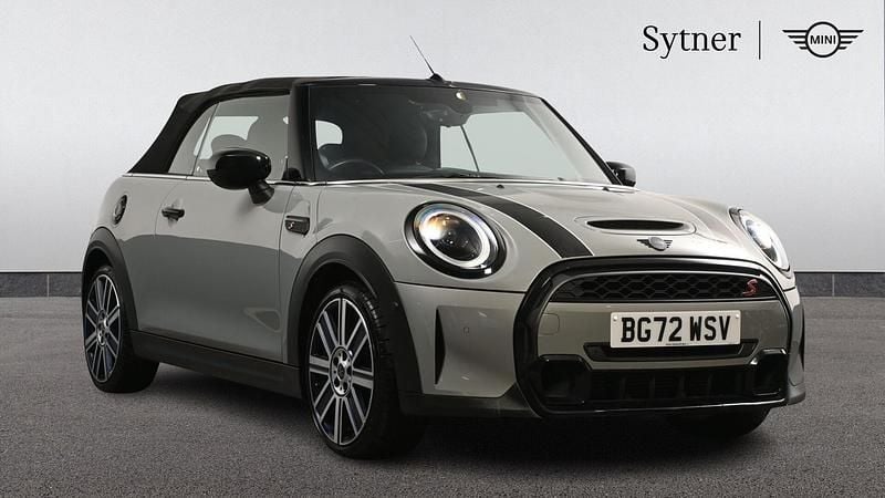 Grey Used 2022 Mini Cooper S Exclusive Hatchback | £22,500 (Fair price) - Image 1/4