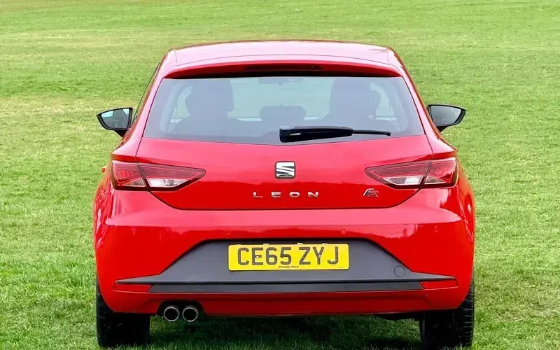 Used Seat Leon SC FR 150 HP (110 kW) 2015 Red Hatchback