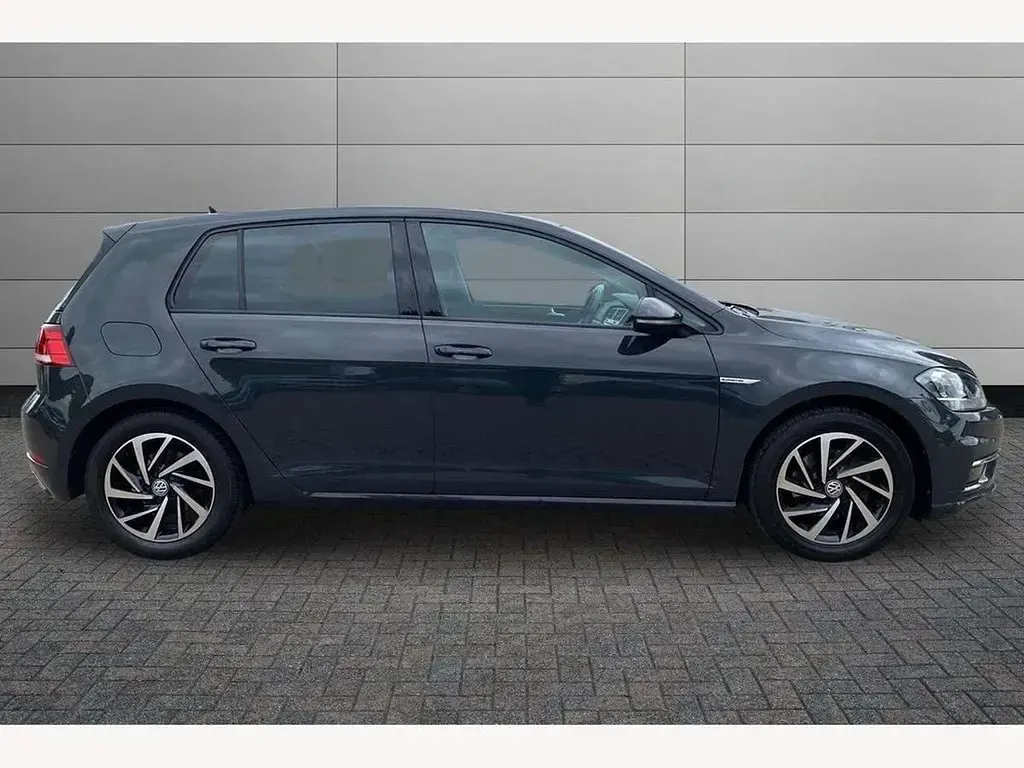 Used VW Golf VII Match 130 HP (95 kW) 2019 Grey Hatchback