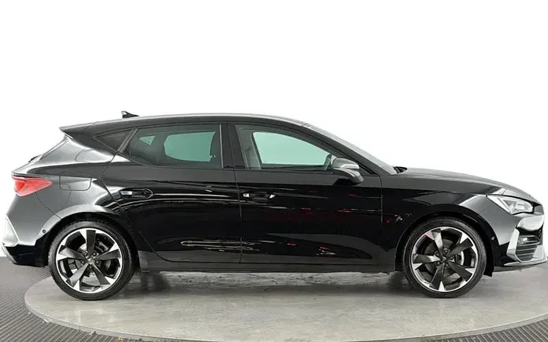 Used Cupra Leon 150 HP (110 kW) 2024 Black Hatchback