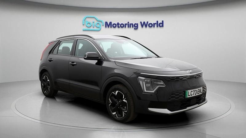 Used Kia e-Niro 147 kW (201 HP) 2023 Black SUV