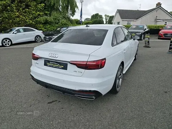 Used Audi A4 Black Edition 163 HP (119 kW) 2021 White Sedan