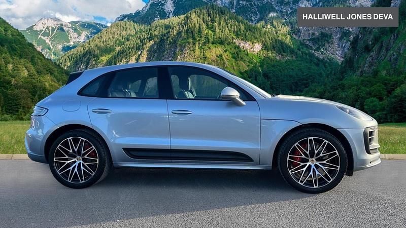 Used Porsche Macan 440 HP (323 kW) 2023 Silver SUV