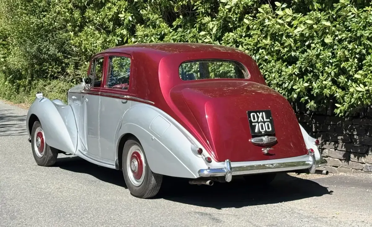 Used Bentley R Type 1954 Red/silver Sedan