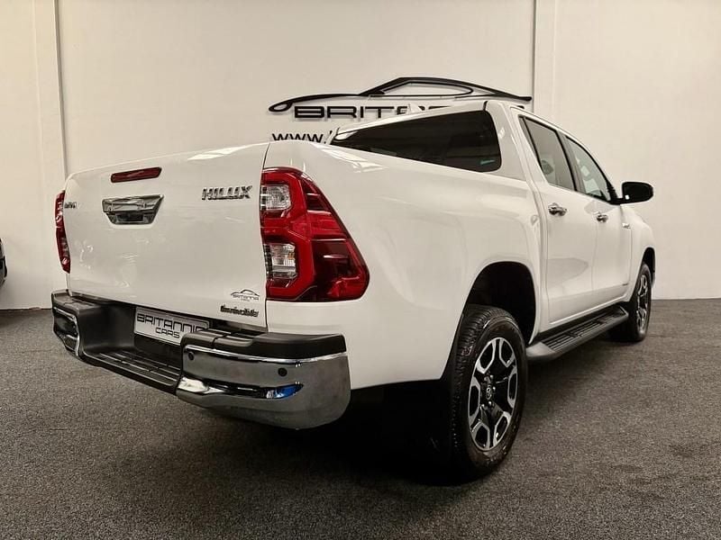 Used Toyota HiLux 2022 White Pickup