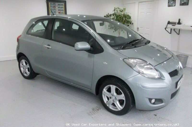 Used 2010 Toyota Yaris Hatchback | £4,000 (A bit pricey) - Image 1/4