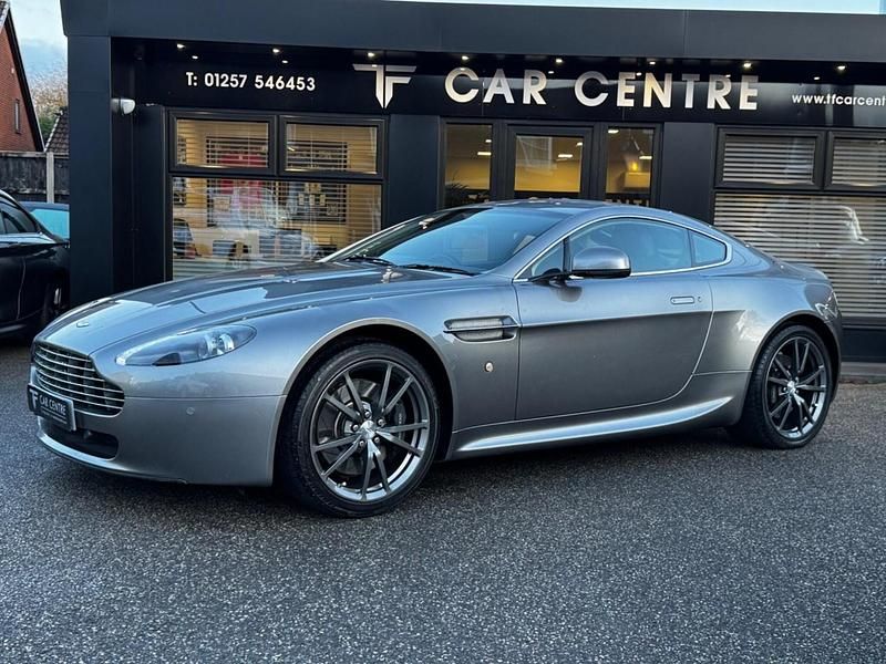 Used Aston Martin Vantage 420 HP (308 kW) 2011 Silver Coupe