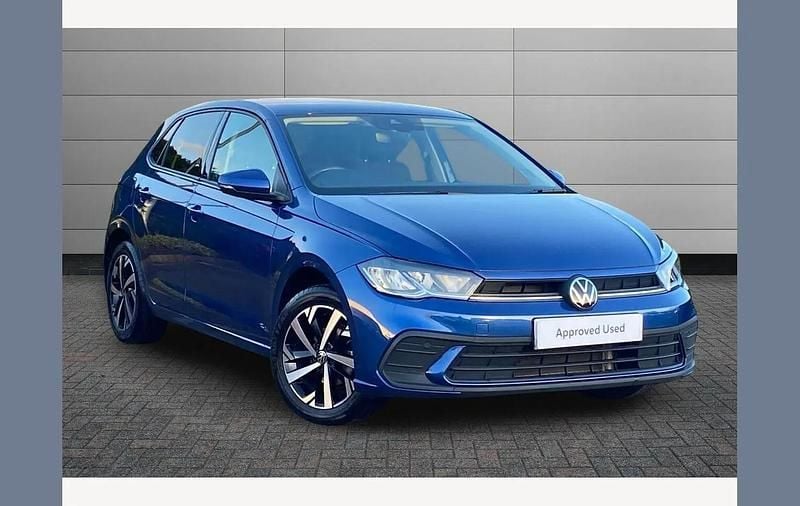 Blue New 2025 VW Polo Match Hatchback | £20,150 (Super price) - Image 1/3
