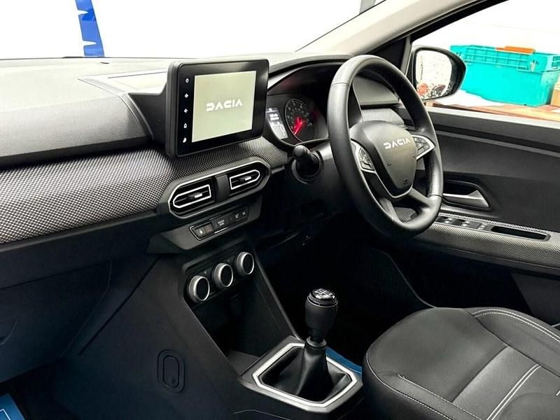 Used Dacia Jogger Expression 110 HP (80 kW) 2023 Grey MPV