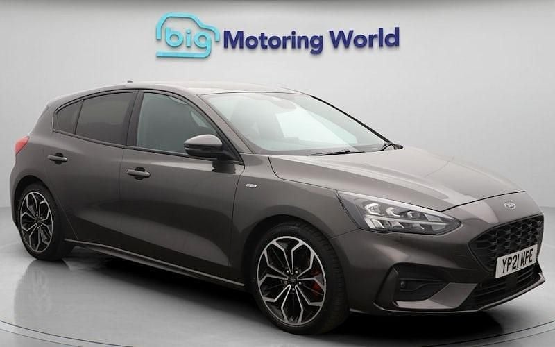 Used 2020 Ford Focus ST-Line X Hatchback | £16,200 (Fair price) - Image 1/4