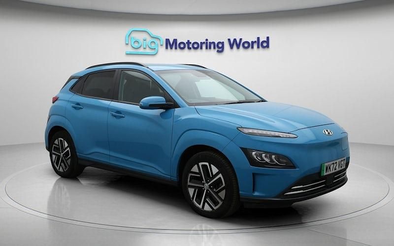 Used Hyundai Kona Premium 100 kW (136 HP) 2022 Blue SUV