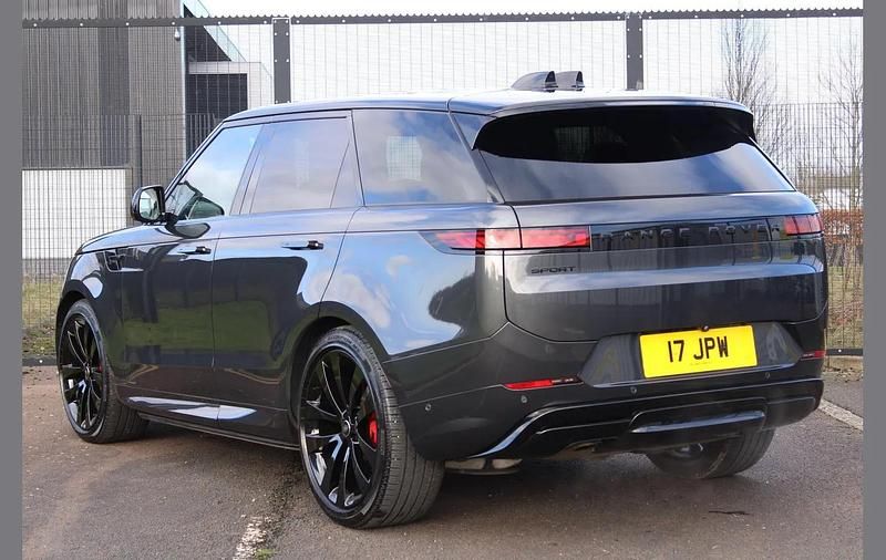 Used Land Rover Range Rover Sport Autobiography 300 HP (220 kW) 2025 Grey SUV