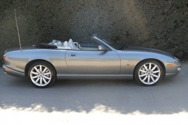 Used Jaguar XKR 400 HP (294 kW) 2004 Cabriolet