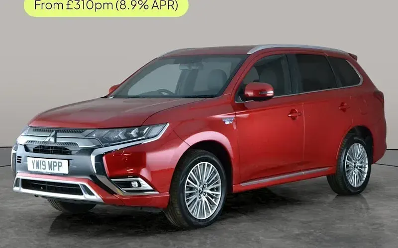 Used Mitsubishi Outlander P-HEV 177 HP (130 kW) 2018 Estate