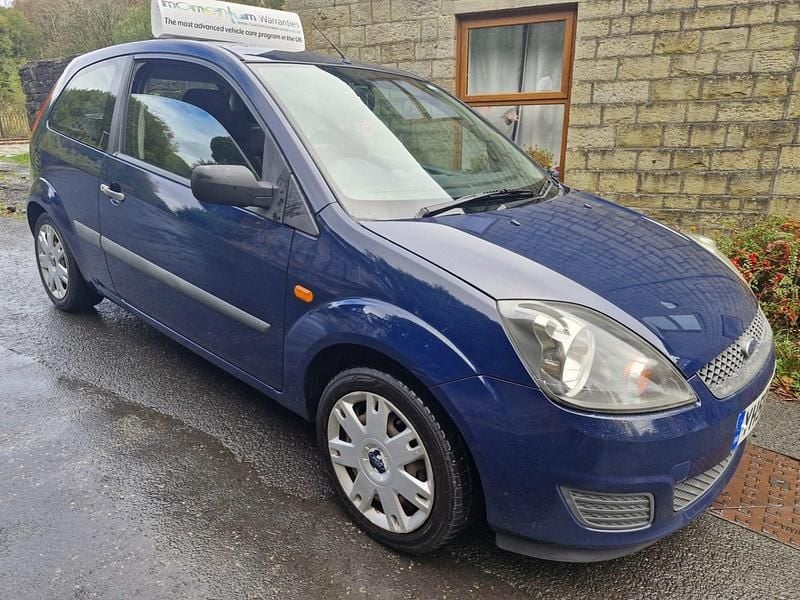 Blue Used 2008 Ford Fiesta Style Hatchback | £995 (Good price) - Image 1/4