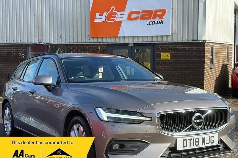 Used Volvo V60 Momentum 190 HP (139 kW) 2018 Grey Estate