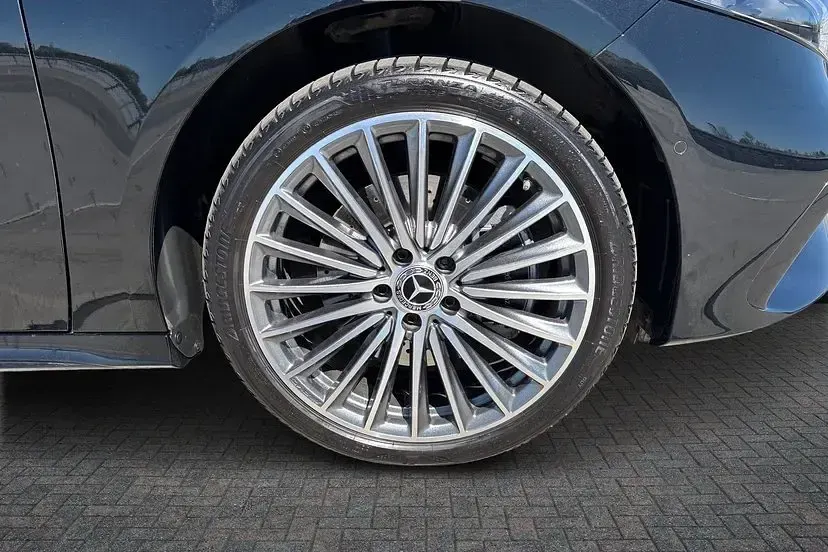 Used Mercedes A250 AMG Line Premium 218 HP (160 kW) 2024 Unknown Sedan
