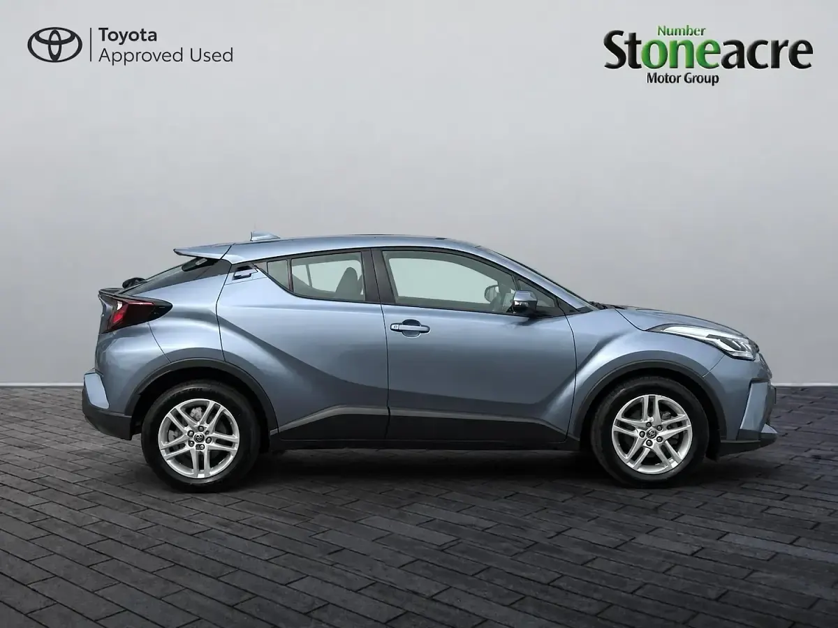 Used Toyota C-HR 122 HP (89 kW) 2023 Grey SUV