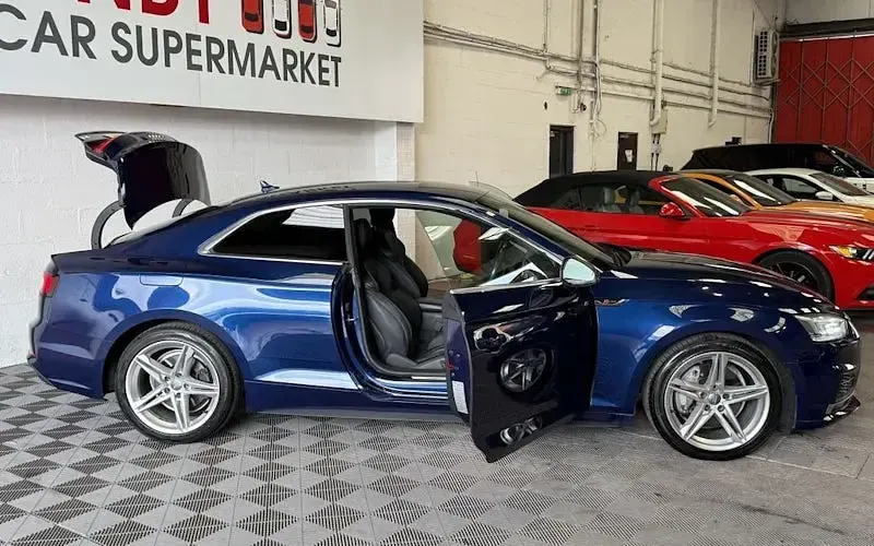 Used Audi A5 S-Line 190 HP (139 kW) 2017 Blue Coupe