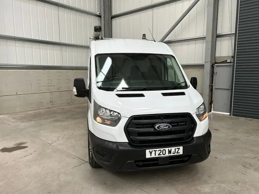 Used Ford Transit 130 HP (95 kW) 2020 White Van