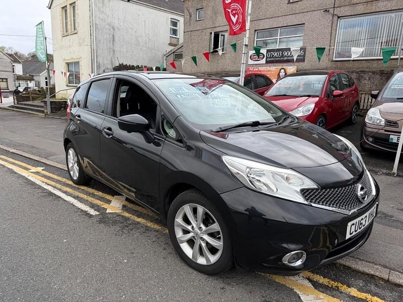 Used Nissan Note Tekna 90 HP (66 kW) 2013 Black Hatchback
