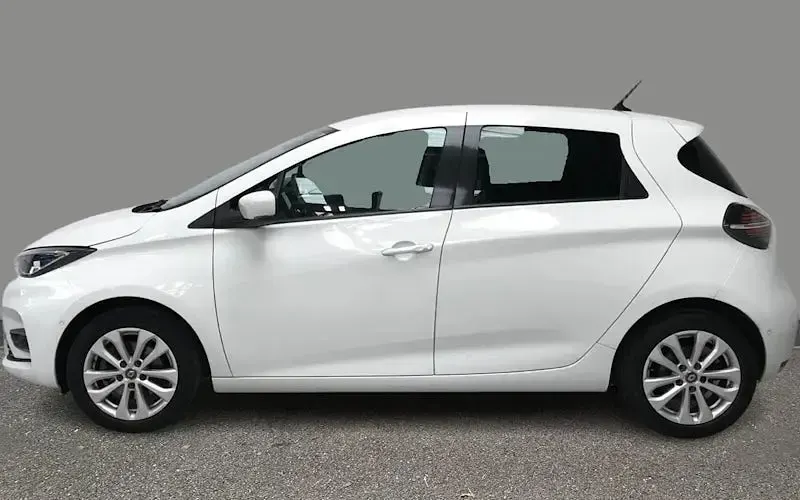 Used Renault Zoe GT 100 kW (136 HP) 2021 White Hatchback