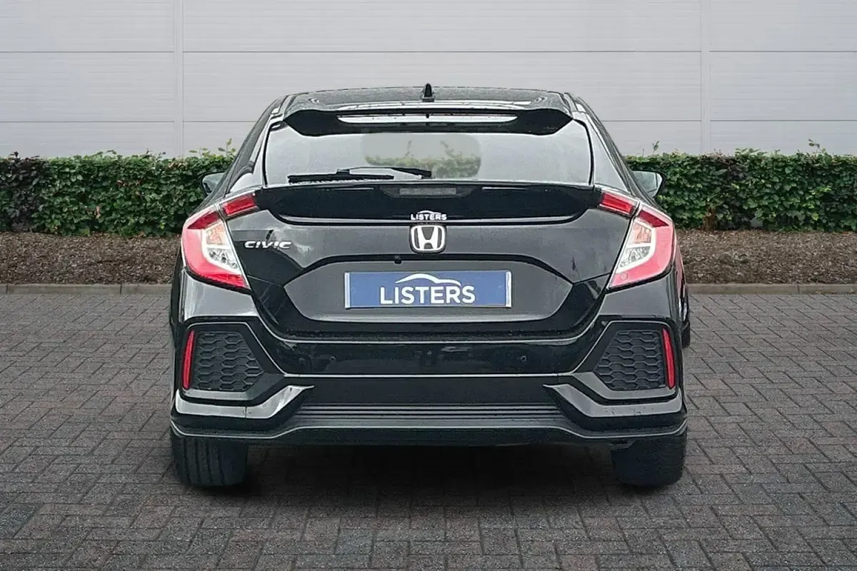 Used Honda Civic SR 2017 Black Hatchback