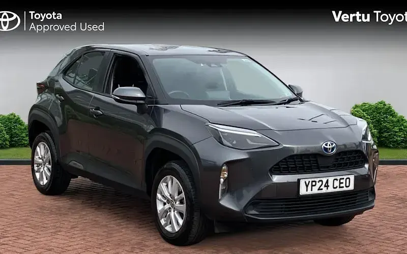 Used Toyota Yaris Hybrid 116 HP (85 kW) 2026 Estate