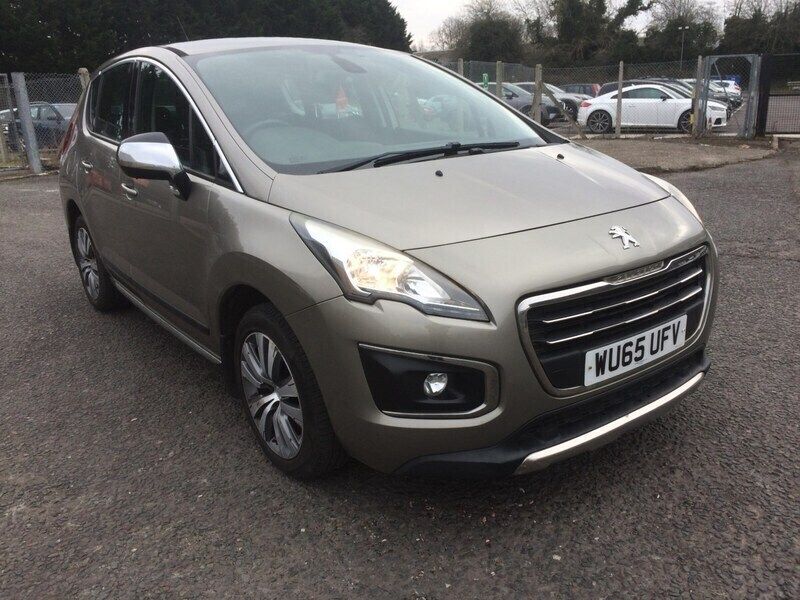Grey Used 2015 Peugeot 3008 Active Hatchback | £4,995 (Fair price) - Image 1/4