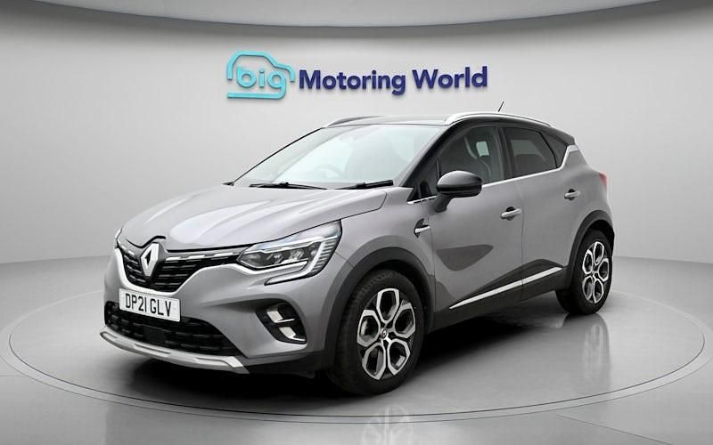 Begagnad Renault Captur Version S 140 HK (102 kW) 2021 Grå SUV