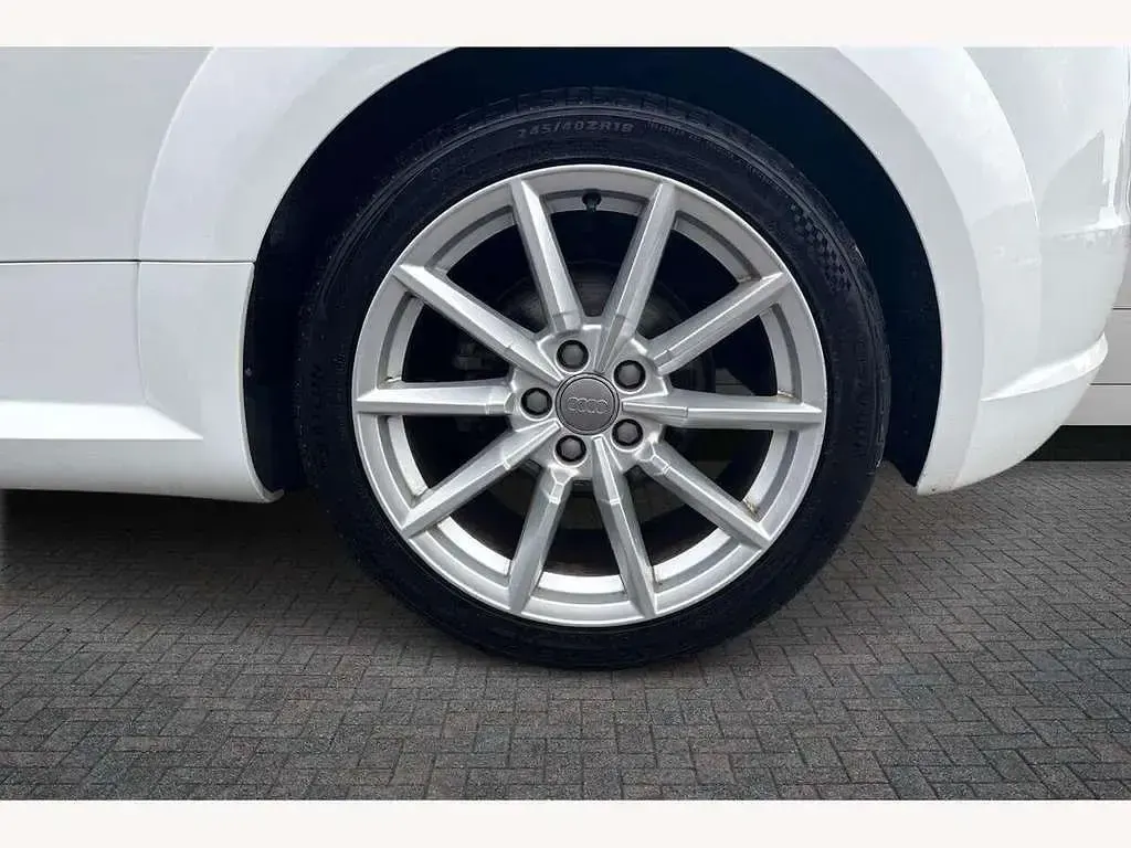 Used Audi TT Sport 180 HP (132 kW) 2017 White Coupe