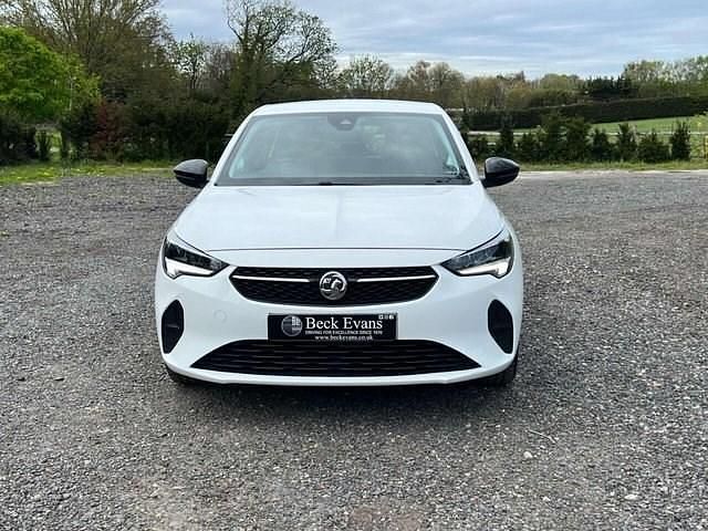 Second-hand Vauxhall Corsa Edition 75 CP (55 kW) 2022 Alb Hatchback