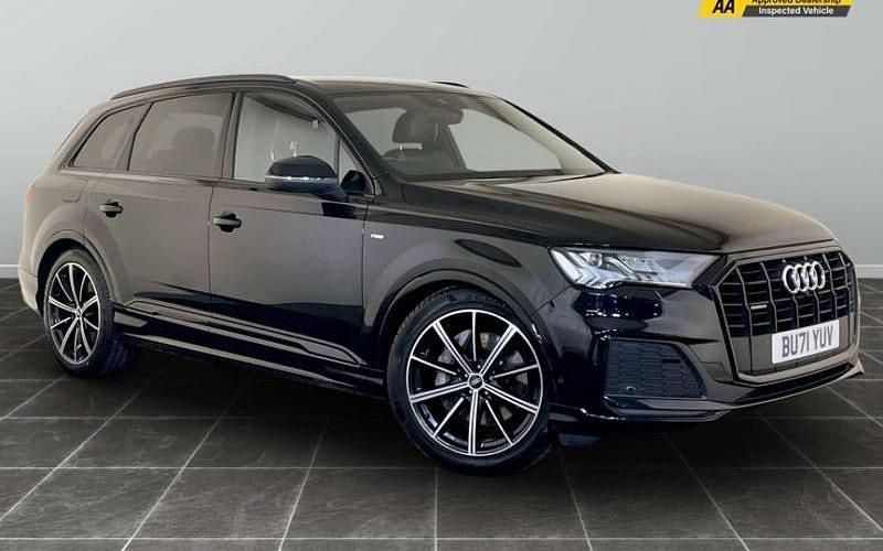 Used 2024 Audi Q7 Black Edition SUV | £34,995 (Super price) - Image 1/2